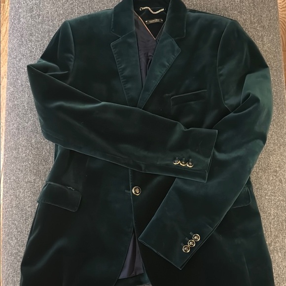 Massimo Dutti Jackets & Blazers - Massimo Dutti Women’s elegant Dark Green Velvet Blazer size 12